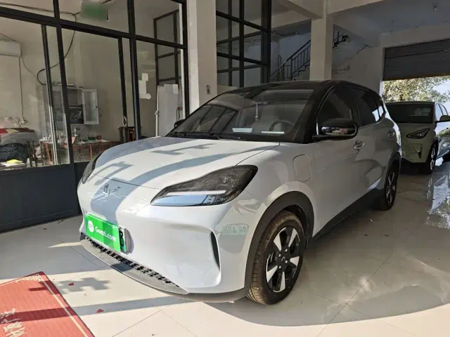 Фотография автомобиля — Wuling Binguo PLUS