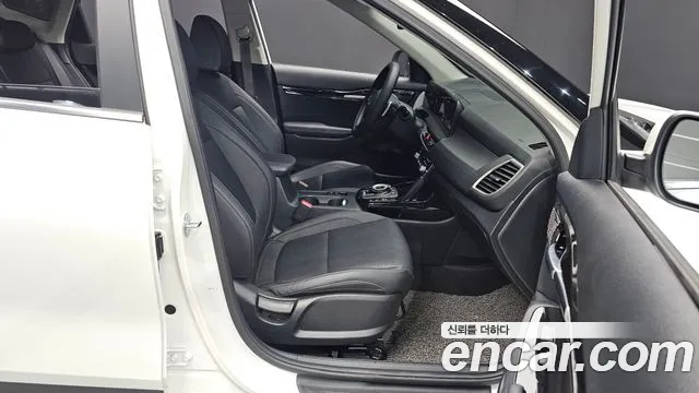 Kia Seltos Бензин 1.6 турбо 2WD — Фото автомобиля 22