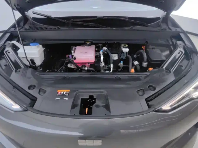 Geely Galaxy E5 — Фото автомобиля 10