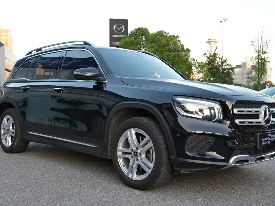 Mercedes-Benz Mercedes-Benz GLB 2023 GLB 220 Dynamic — Фото автомобиля 5