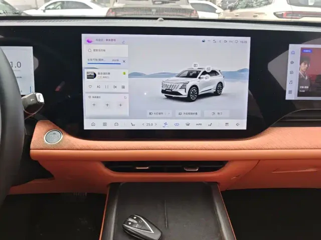 Changan CS75 Plus — Фото автомобиля 12