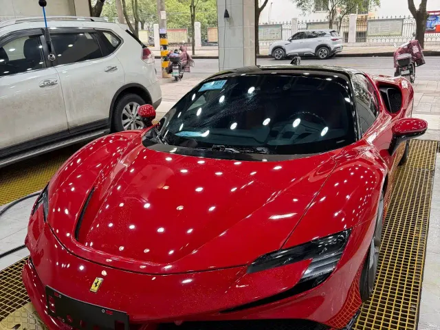 Ferrari SF90 — Фото автомобиля 3