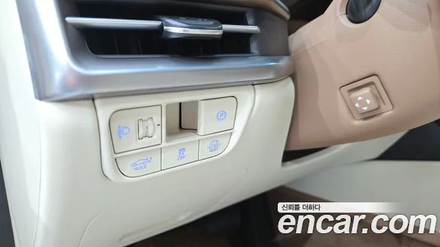 Hyundai Grandeur — Фото автомобиля 30