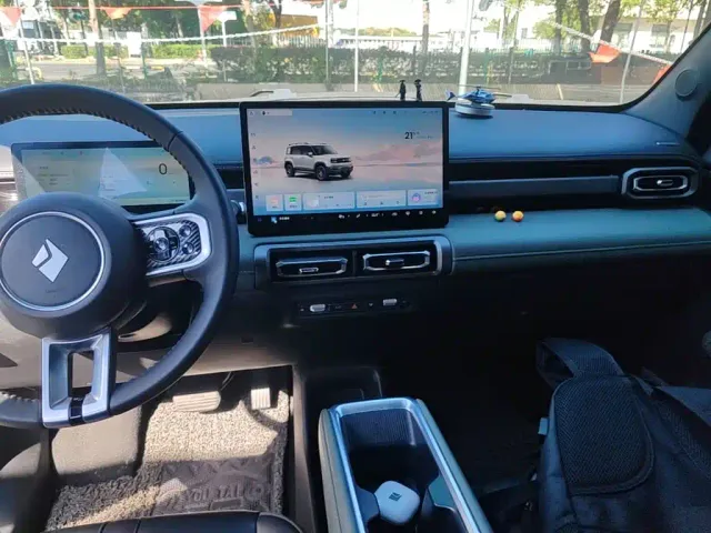 Baojun Yep Plus — Фото автомобиля 12