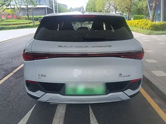 BYD Yuan PLUS — Фото автомобиля 5