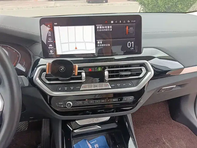 BMW X3 — Фото автомобиля 12