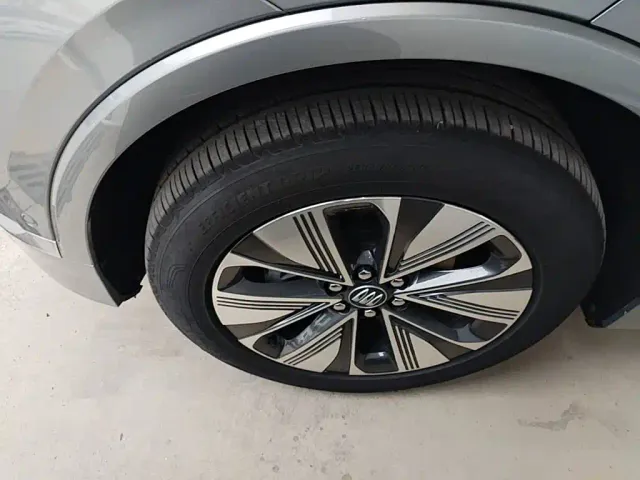 Buick E5 — Фото автомобиля 22