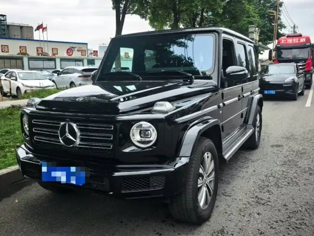 Фотография автомобиля — Mercedes-Benz G-Class