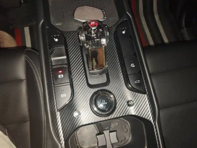 Haval Haval Second-Generation Big Dog New Energy 2023 DHT-PHEV 105km Trendy Electric Edition Plus — Фото автомобиля 8
