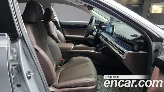 Hyundai Grandeur GN7 — Фото автомобиля 16