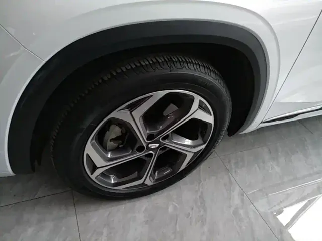 Geely Xingyue L — Фото автомобиля 22