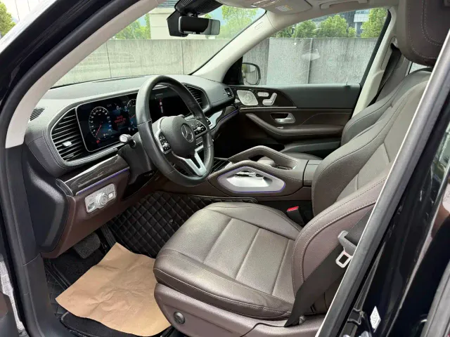 Mercedes-Benz GLE-Class — Фото автомобиля 8