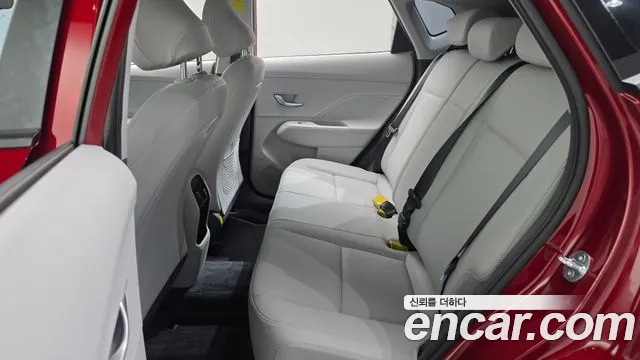Hyundai Kona SX2 — Фото автомобиля 18