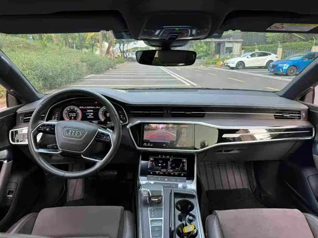 Audi A7L — Фото автомобиля 7