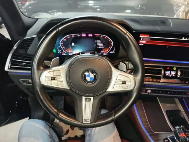 BMW X5 — Фото автомобиля 10