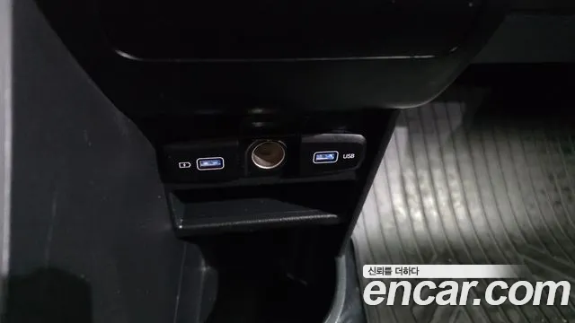 Hyundai Staria Staria Tourer 11 мест — Фото автомобиля 13
