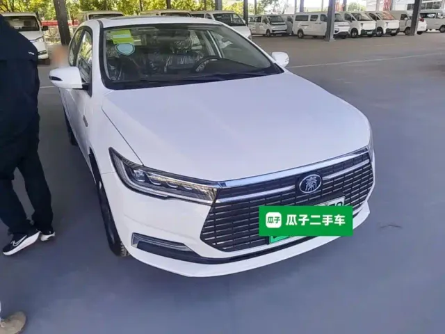 BYD Qin — Фото автомобиля 3