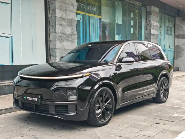 Фотография автомобиля — Li Auto L8