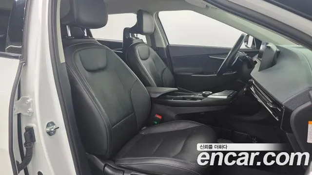 Kia EV6 — Фото автомобиля 24