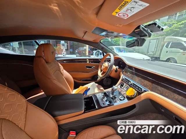 Bentley Continental — Фото автомобиля 5