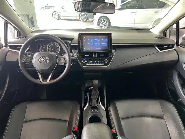 Toyota Corolla — Фото автомобиля 6