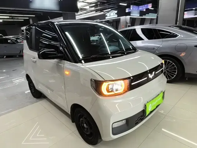 Wuling Hongguang Mini EV — Фото автомобиля 21