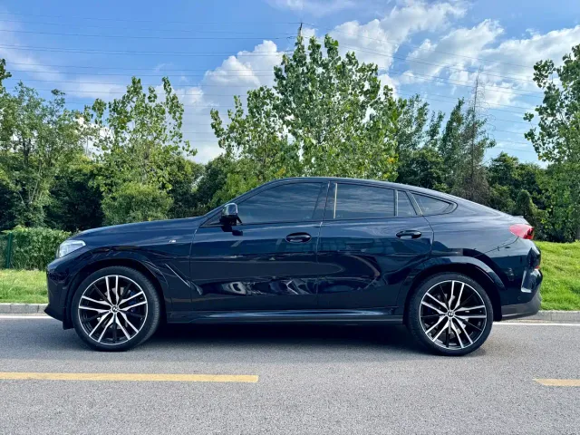 BMW X6 — Фото автомобиля 20