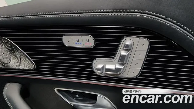 Mercedes-Benz GLS-Class — Фото автомобиля 26