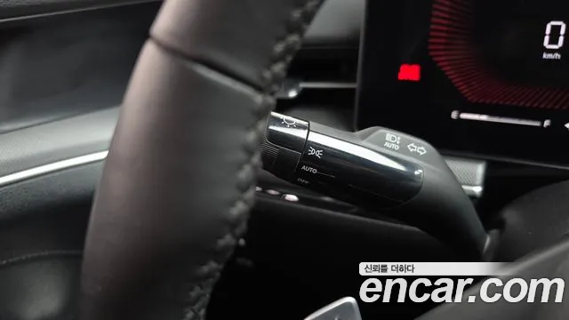 Kia K5 Новый K5 3 поколение 2.0 LPi(Для проката) — Фото автомобиля 24