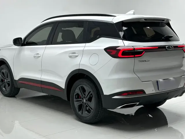 Chery Tiggo 7 — Фото автомобиля 4