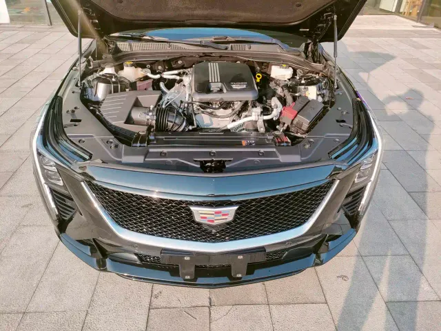 Cadillac CT5 — Фото автомобиля 15