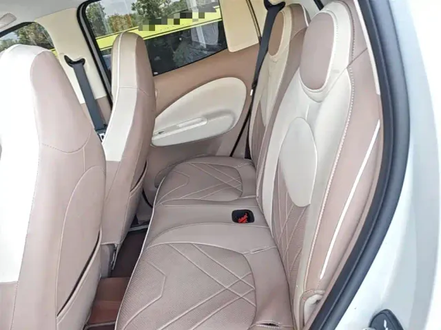 Wuling Hongguang Mini EV — Фото автомобиля 16