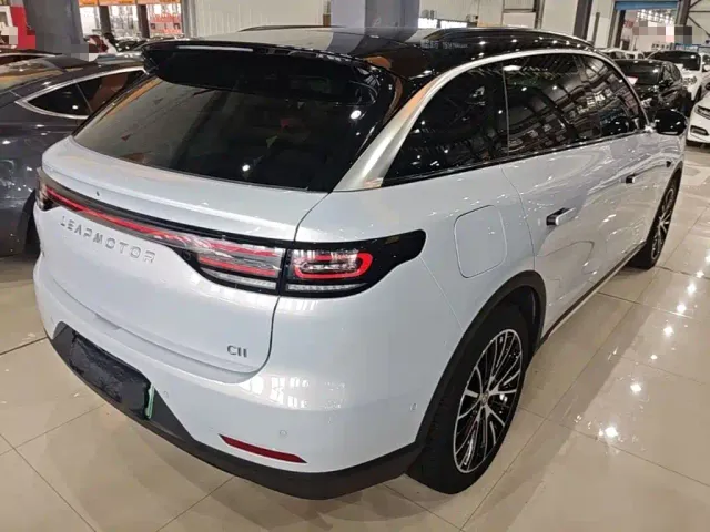 Leapmotor C11 — Фото автомобиля 6