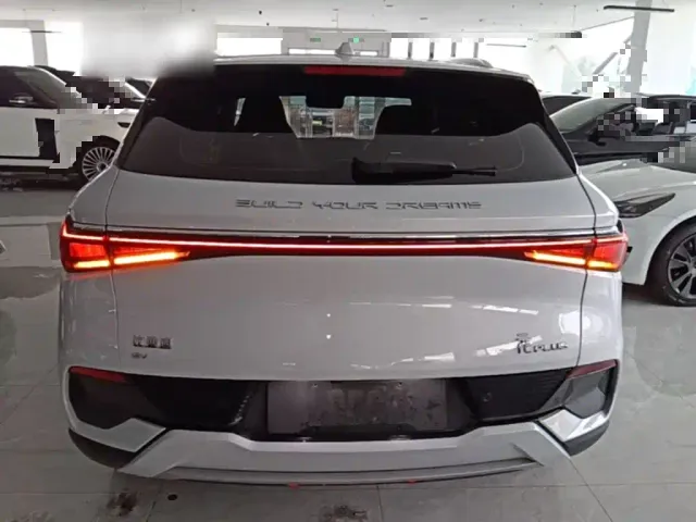 BYD Yuan PLUS — Фото автомобиля 5