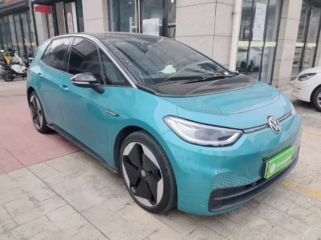Volkswagen ID.3 — Фото автомобиля 3