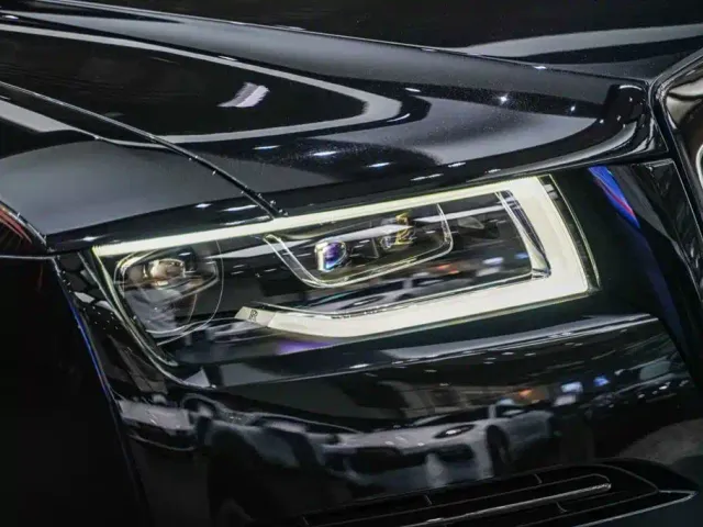Rolls-Royce Ghost — Фото автомобиля 6