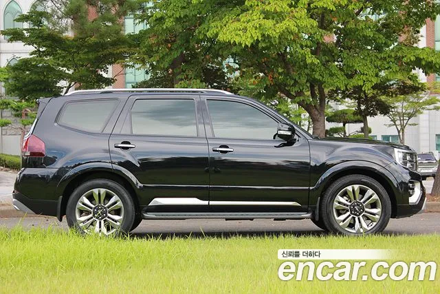 Kia Mohave Mohave The Master Дизель 3.0 4WD 5 мест — Фото автомобиля 5
