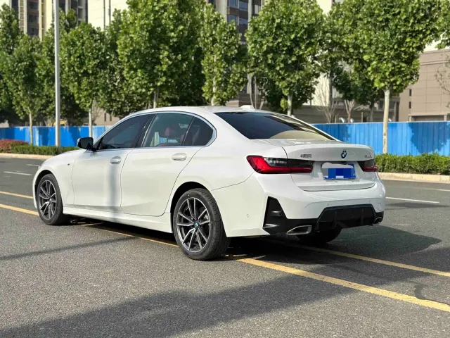 BMW 3 Series — Фото автомобиля 7