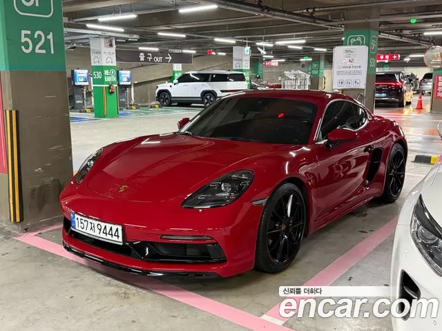 Фотография автомобиля — Porsche 718