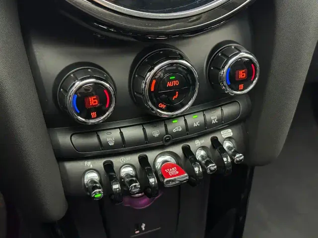 MINI Hatch — Фото автомобиля 17
