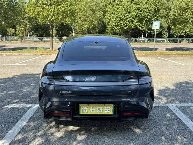 Xiaomi SU7 — Фото автомобиля 6