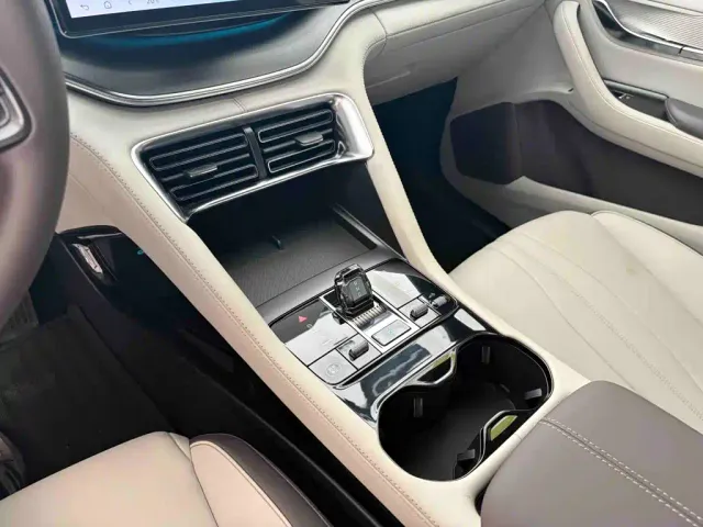 BYD Song PLUS — Фото автомобиля 7