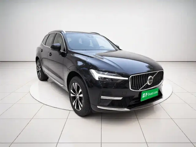 Volvo XC60 — Фото автомобиля 23