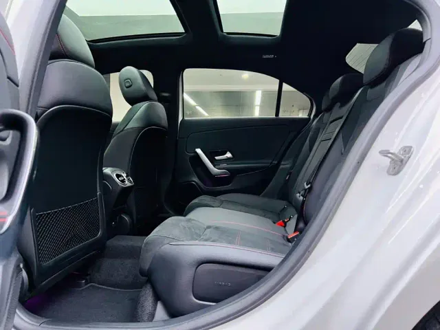 Mercedes-Benz A-Class — Фото автомобиля 15