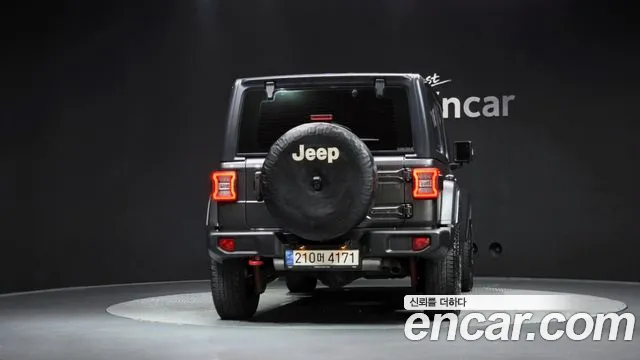 Jeep Wrangler JL — Фото автомобиля 4