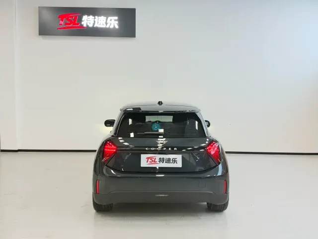 MINI Cooper — Фото автомобиля 5