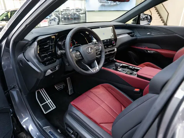 Lexus RX — Фото автомобиля 9