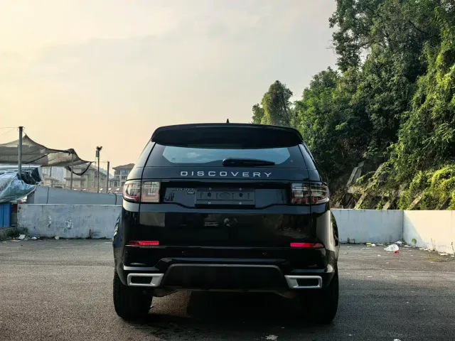 Land Rover Discovery Sport — Фото автомобиля 13