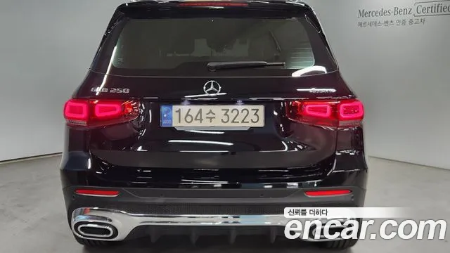 Mercedes-Benz GLB-Class — Фото автомобиля 4