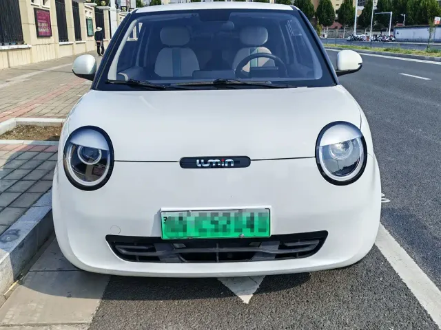 Changan Lumin — Фото автомобиля 2